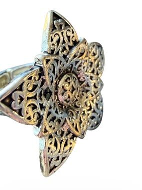 Intricate Silver-Tone Filigree Flower Ring